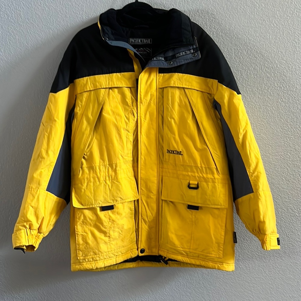 Men PacificTrail Quality Outerwear Jacket. Size L